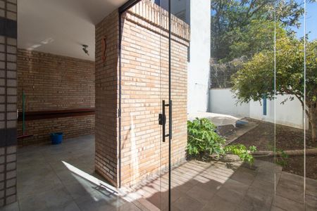 Casa à venda com 234m², 4 quartos e 2 vagasQuintal