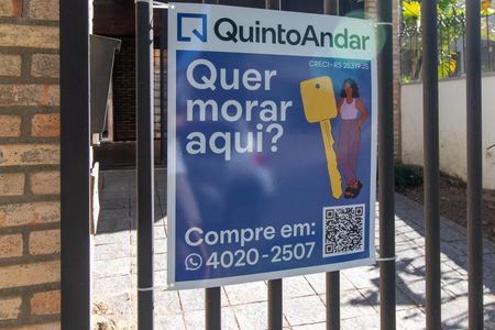 Casa à venda com 234m², 4 quartos e 2 vagasPlaca
