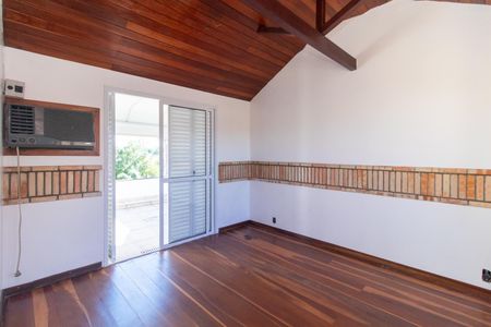 Casa à venda com 234m², 4 quartos e 2 vagasQuarto 4