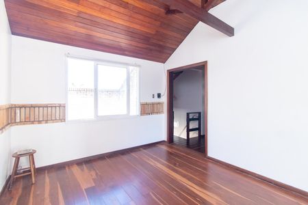 Casa à venda com 234m², 4 quartos e 2 vagasQuarto 4