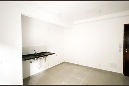 Apartamento à venda com 2 quartos, 40m² em Vila Santa Teresa, São Paulo
