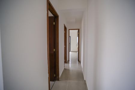 Corredor de apartamento à venda com 2 quartos, 50m² em Vila Santa Teresa, São Paulo