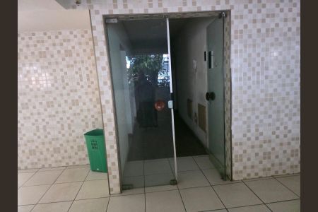 Apartamento à venda com 72m², 2 quartos e 1 vagaÁrea externa