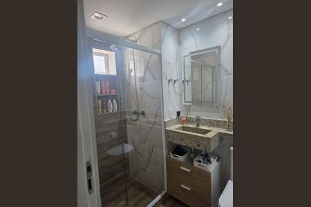Apartamento à venda com 72m², 2 quartos e 1 vagaBanheiro 