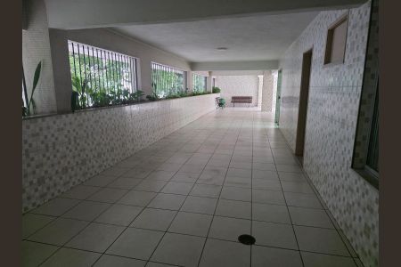 Apartamento à venda com 72m², 2 quartos e 1 vagaÁrea externa