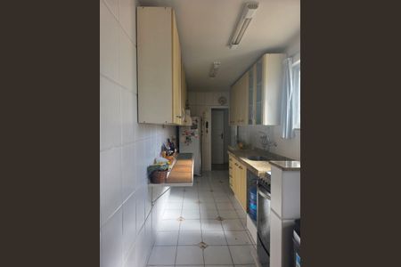 Apartamento à venda com 72m², 2 quartos e 1 vagaCozinha