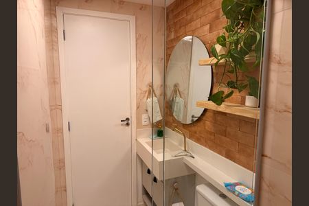 Apartamento à venda com 29m², 2 quartos e sem vaga Apartamento à venda com 29m², 2 quartos e sem vagaBanheiro