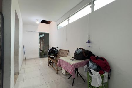 Casa para alugar com 80m², 2 quartos e sem vagaCorredor dos Dormitórios