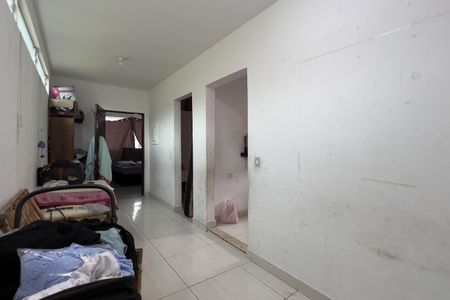 Casa para alugar com 80m², 2 quartos e sem vagaCorredor dos Dormitórios