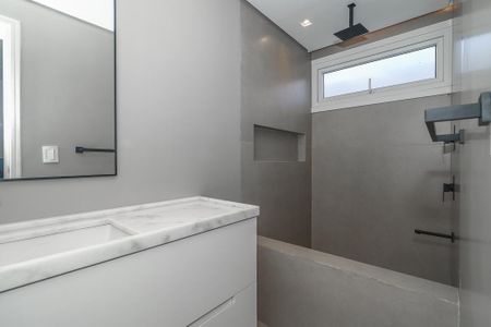 Apartamento para alugar com 330m², 3 quartos e 2 vagasBanheiro da Suíte 3