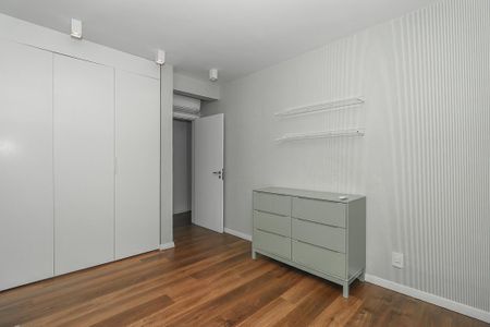 Apartamento para alugar com 330m², 3 quartos e 2 vagasQuarto 2 - Suíte