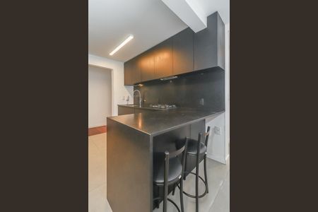 Apartamento para alugar com 330m², 3 quartos e 2 vagasCozinha
