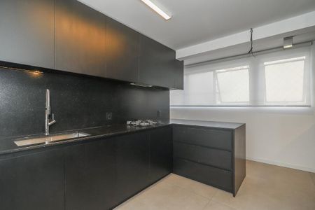 Apartamento para alugar com 330m², 3 quartos e 2 vagasCozinha