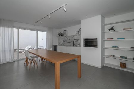 Apartamento para alugar com 330m², 3 quartos e 2 vagasEspaço de lazer