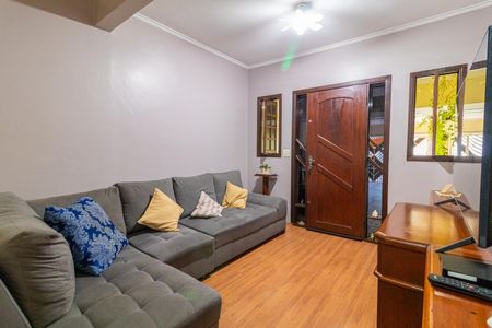 Casa à venda com 3 quartos, 180m² em Vila Marari, São Paulo