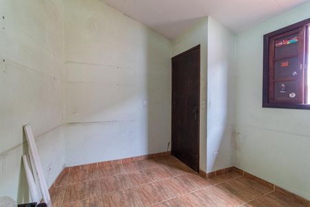 Casa à venda com 3 quartos, 180m² em Vila Marari, São Paulo