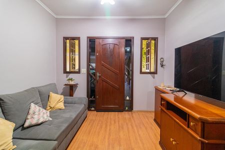 Casa à venda com 3 quartos, 180m² em Vila Marari, São Paulo