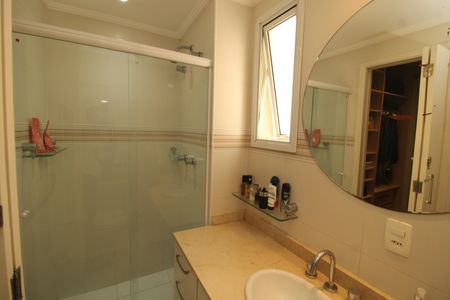 Apartamento à venda com 113m², 3 quartos e 2 vagasBanheiro da Suíte