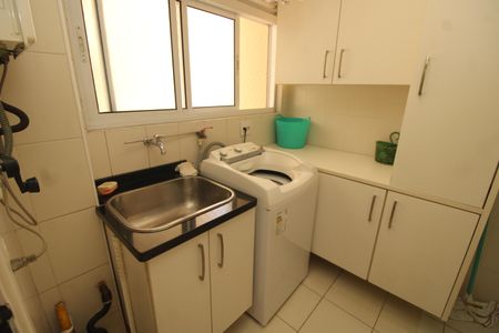 Apartamento à venda com 113m², 3 quartos e 2 vagasÁrea de Serviço