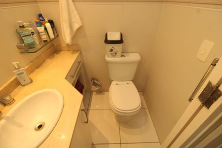 Apartamento à venda com 113m², 3 quartos e 2 vagasBanheiro da Suíte