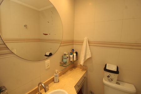 Apartamento à venda com 113m², 3 quartos e 2 vagasBanheiro da Suíte