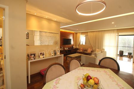 Apartamento à venda com 113m², 3 quartos e 2 vagasSala