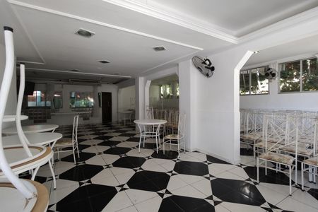 Apartamento à venda com 42m², 2 quartos e 1 vagaÁrea comum - Salão de festas