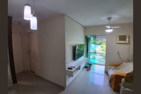 Sala de apartamento à venda com 2 quartos, 42m² em Jacarepaguá, Rio de Janeiro