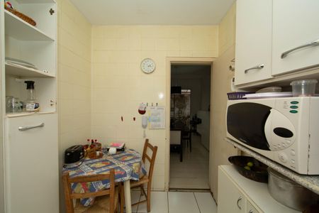 Apartamento à venda com 180m², 3 quartos e 3 vagasCOZINHA
