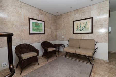 Apartamento para alugar com 216m², 3 quartos e 3 vagas Apartamento para alugar com 216m², 3 quartos e 3 vagasHall Social