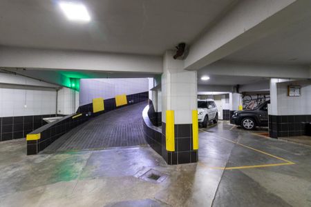 Apartamento para alugar com 216m², 3 quartos e 3 vagas Apartamento para alugar com 216m², 3 quartos e 3 vagasGaragem