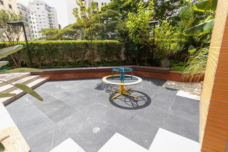 Apartamento para alugar com 216m², 3 quartos e 3 vagas Apartamento para alugar com 216m², 3 quartos e 3 vagasÁrea comum - Playground