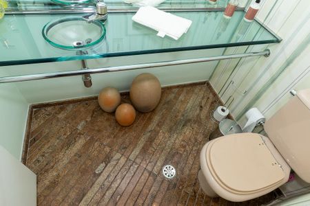 Apartamento para alugar com 216m², 3 quartos e 3 vagas Apartamento para alugar com 216m², 3 quartos e 3 vagasLavabo