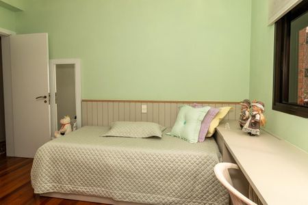 Apartamento para alugar com 216m², 3 quartos e 3 vagas Apartamento para alugar com 216m², 3 quartos e 3 vagasSuíte 1