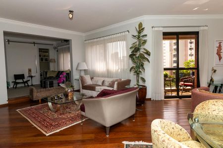 Apartamento para alugar com 216m², 3 quartos e 3 vagas Apartamento para alugar com 216m², 3 quartos e 3 vagasSala