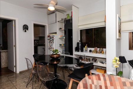 Apartamento para alugar com 216m², 3 quartos e 3 vagas Apartamento para alugar com 216m², 3 quartos e 3 vagasCopa
