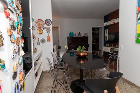 Apartamento para alugar com 216m², 3 quartos e 3 vagas Apartamento para alugar com 216m², 3 quartos e 3 vagasCopa