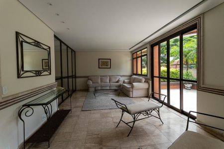Apartamento para alugar com 216m², 3 quartos e 3 vagas Apartamento para alugar com 216m², 3 quartos e 3 vagasÁrea comum - Salão de festas