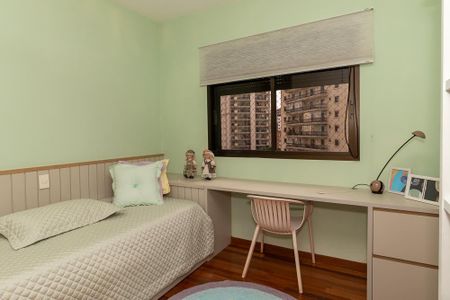 Apartamento para alugar com 216m², 3 quartos e 3 vagas Apartamento para alugar com 216m², 3 quartos e 3 vagasSuíte 1