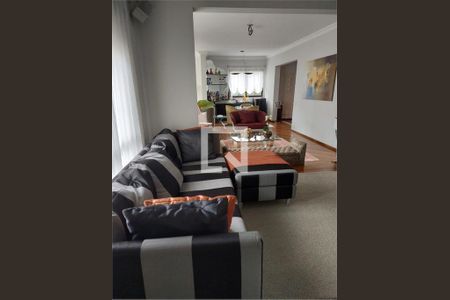 Apartamento para alugar com 216m², 3 quartos e 3 vagas Apartamento para alugar com 216m², 3 quartos e 3 vagasSala