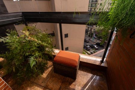 Apartamento para alugar com 216m², 3 quartos e 3 vagas Apartamento para alugar com 216m², 3 quartos e 3 vagasSacada da Suíte 3