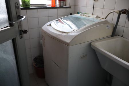 Apartamento à venda com 65m², 2 quartos e 1 vagaÁrea de Serviço