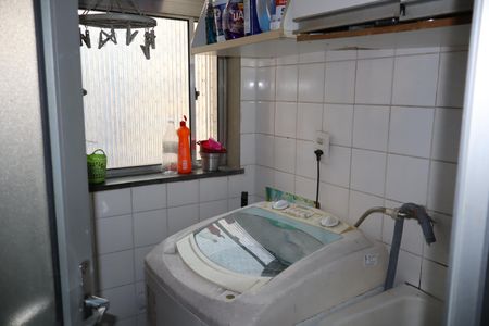 Apartamento à venda com 65m², 2 quartos e 1 vagaÁrea de Serviço