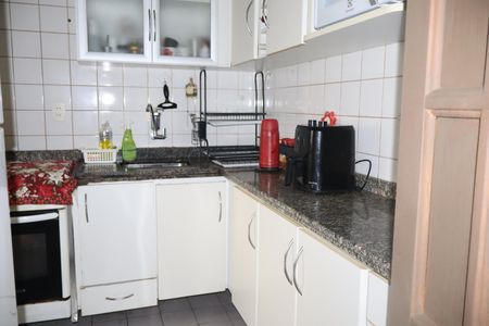 Apartamento à venda com 65m², 2 quartos e 1 vagaCozinha