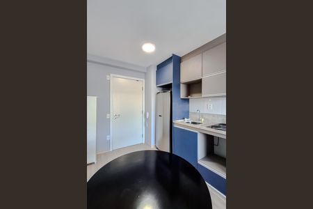 Studio para alugar com 33m², 1 quarto e sem vaga Studio para alugar com 33m², 1 quarto e sem vagaCozinha