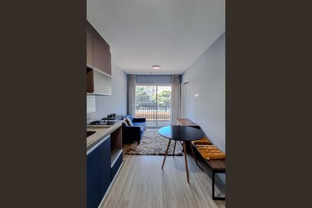 Studio para alugar com 33m², 1 quarto e sem vaga Studio para alugar com 33m², 1 quarto e sem vagaCozinha