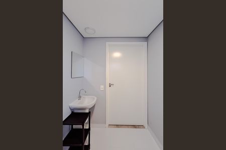 Studio para alugar com 33m², 1 quarto e sem vaga Studio para alugar com 33m², 1 quarto e sem vagaBanheiro