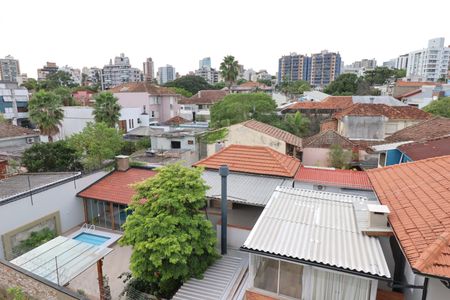 Vista do Quarto 1 de apartamento para alugar com 3 quartos, 70m² em São João, Porto Alegre