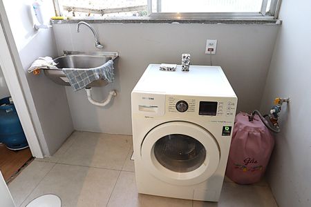 Apartamento para alugar com 70m², 3 quartos e sem vagaÁrea de Serviço