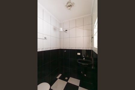 Banheiro de casa para alugar com 1 quarto, 44m² em Jardim Primeiro de Maio (chacara Fazendinha), Osasco